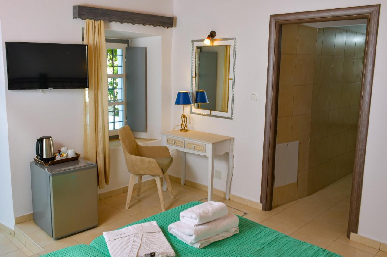 Mansion Dasi Spetses Town Екстер'єр фото